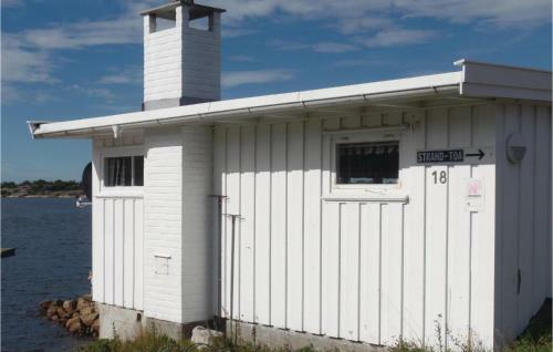 Holiday Home Gressvik Slevikstranda
