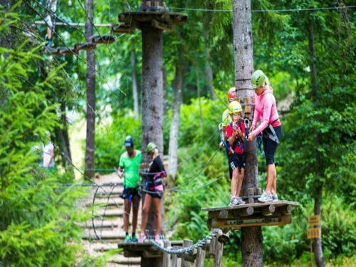 Apartamentos B� Camping Og Hytter