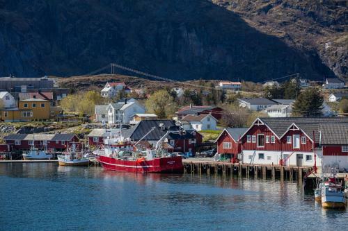 Bed & Breakfast A Brygge - Restaurant Lofoten