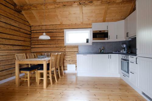 Bed & Breakfast A Brygge - Restaurant Lofoten