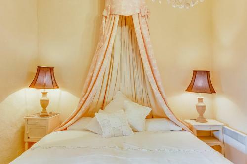 Le Grand-pressigny Chateau Sleeps 6 Wifi