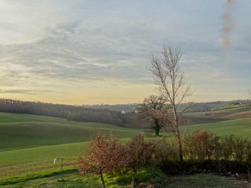 Modern Mansion In Tarn With Pool, Impressive Location