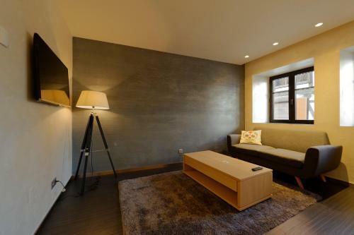 The One Apartments