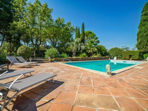 Holiday Home With Private Pool Near Roquebrune Centre