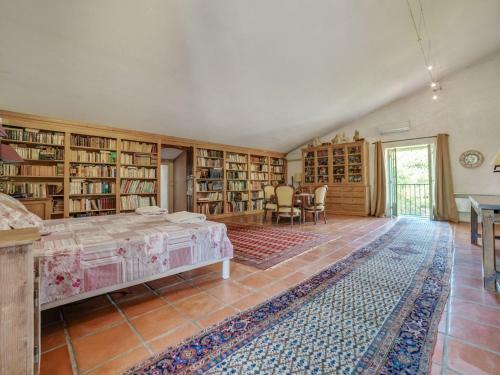 Holiday Home With Private Pool Near Roquebrune Centre