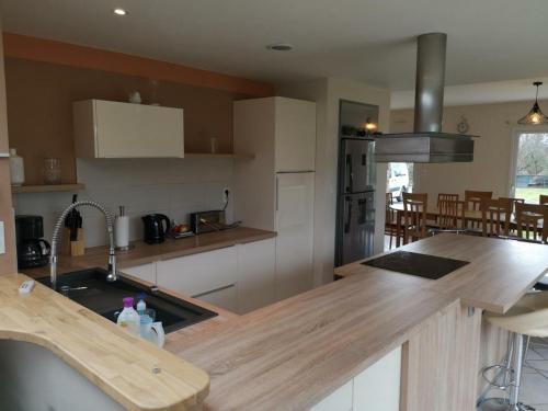G�te Romagn�, 7 Pi�ces, 12 Personnes - Fr-1-538-68