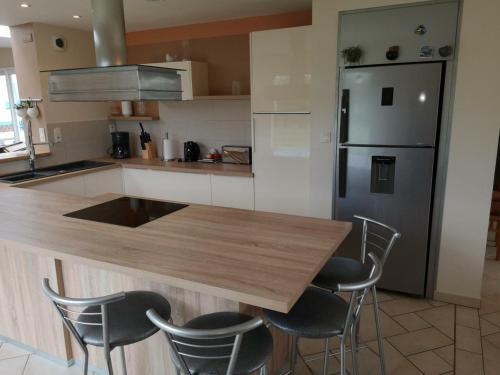 G�te Romagn�, 7 Pi�ces, 12 Personnes - Fr-1-538-68