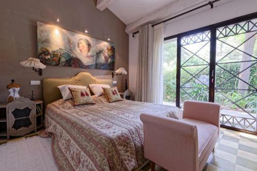 Villa Le Bastidoun Proven�al House