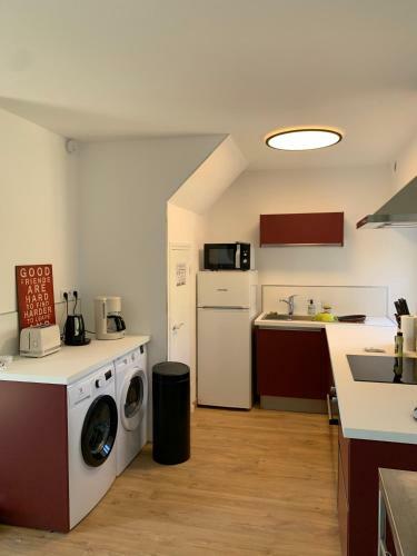 Hostal Ch�teau Du Mauny