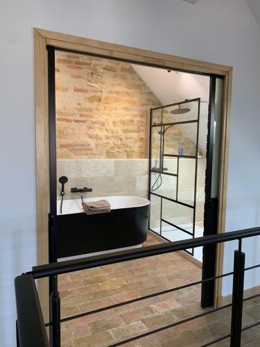 Hostal Ch�teau Du Mauny