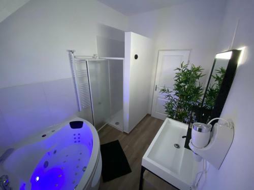 Apartamento Capsule Roubaix/lille Balneo*home Cin�ma*billard