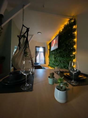 Apartamento Capsule Roubaix/lille Balneo*home Cin�ma*billard