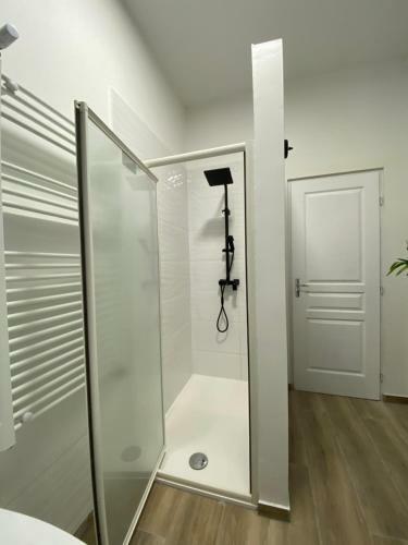 Apartamento Capsule Roubaix/lille Balneo*home Cin�ma*billard
