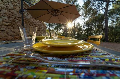 Stunning Panoramic Views In Roussillon