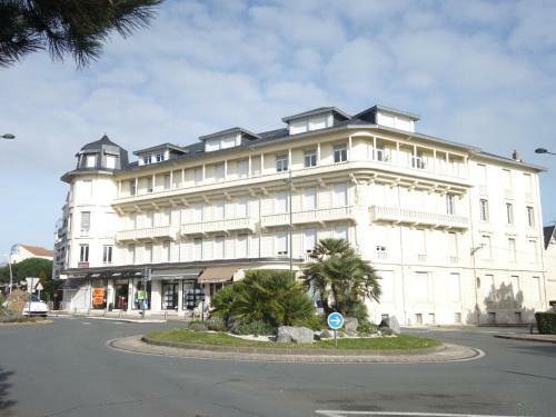 Apartment De La Plage Et D'angleterre