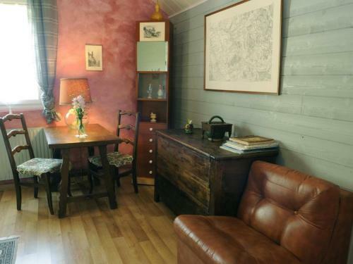 G�te Rouilly-sacey, 3 Pi�ces, 5 Personnes - Fr-1-543-7