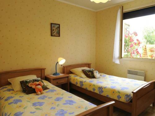 G�te Rouilly-sacey, 3 Pi�ces, 4 Personnes - Fr-1-543-46