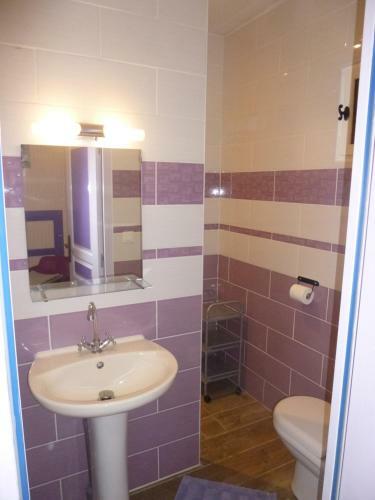 Bed & Breakfast Chambres & Table D'h�tes Au Chapitre