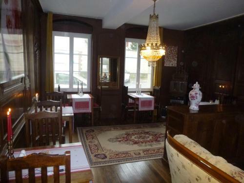Bed & Breakfast Chambres & Table D'h�tes Au Chapitre