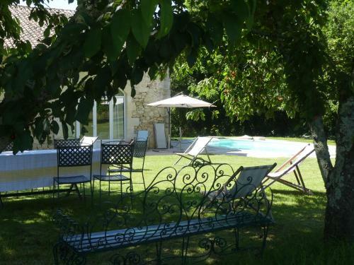 Cottage Et Suite de Ch�teau Lardier