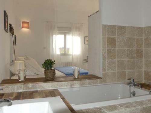 Cottage Et Suite de Ch�teau Lardier