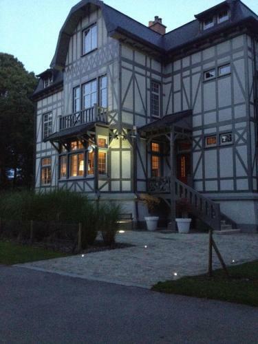 Bed & Breakfast Domaine Des Bruy�res