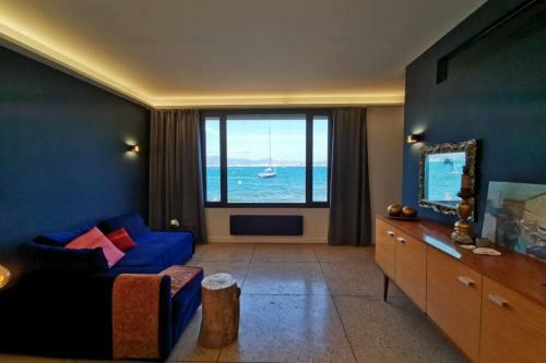 Exceptional ! Waterfront House In St Aygulf