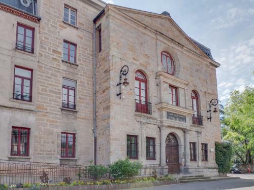 Blissful Apartment In Saint Chamond With Balcony