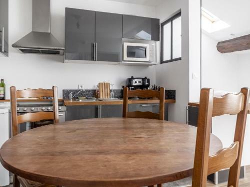 Simplistic Apartment In Saint Chamond Near Shopping Street