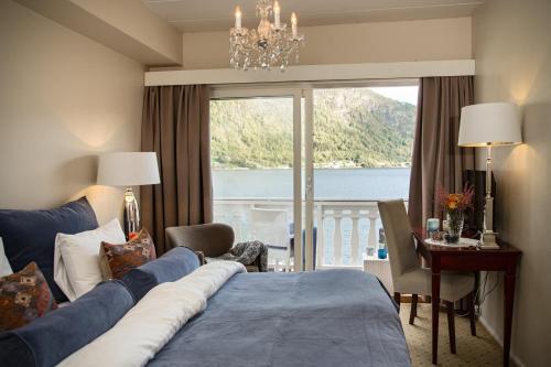 Hofslund Fjord Hotel