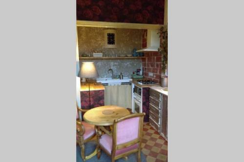 Apartamento Studio de Caract�re Avec Balcon Et Vue Imprenable!