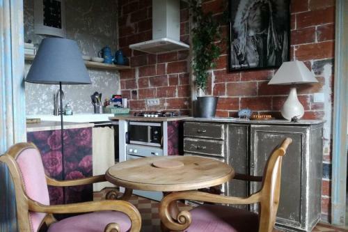 Apartamento Studio de Caract�re Avec Balcon Et Vue Imprenable!