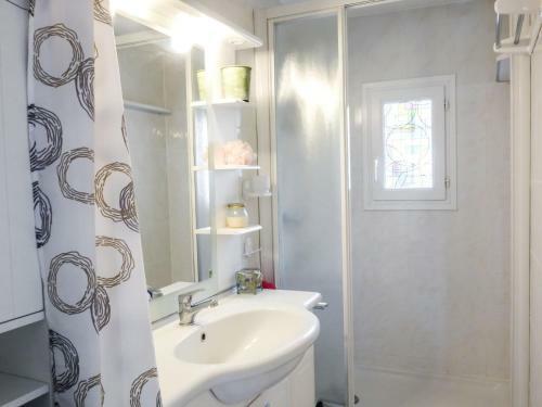 Holiday Home Thalassa-6