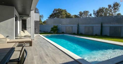 Villa Splendide de Standing Piscine 5 Min Plage