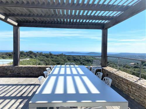 Villa de Luxe Vue Mer Et Piscine