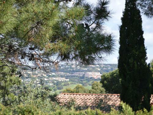Bright Villa In Sainte-maxime With Private Pool