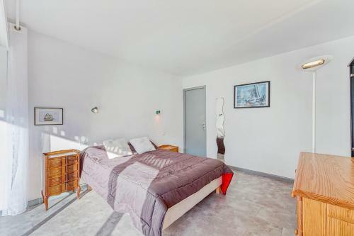 Charming Apartment Close To The Sea