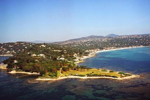 Apartamento Comfortable Studio With Balcony Close To The Beach