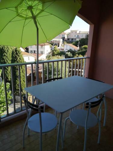 Apartamento Comfortable Studio With Balcony Close To The Beach