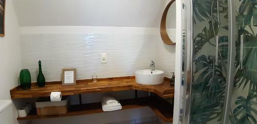 Bed & Breakfast Aux Couleurs D'esteil