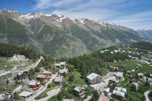 Luxury Chalet