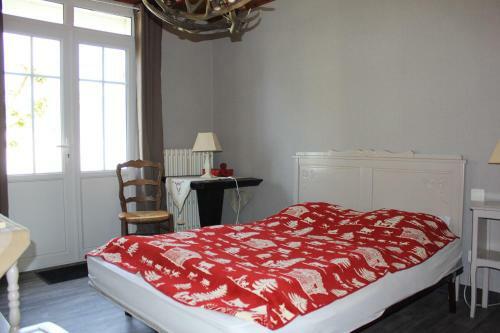 Grande Et Agr�able Maison Hilairoise