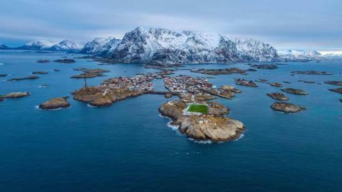 Lofoten Arctic Hotel