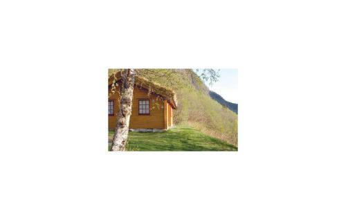 Holiday Home Eikesdal Eikesdalsvatnet Vike II