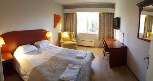 Holms Motel