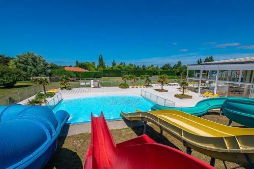 Camping Les Amiaux **** - Maeva