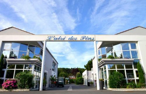 Camping L'abri Des Pins