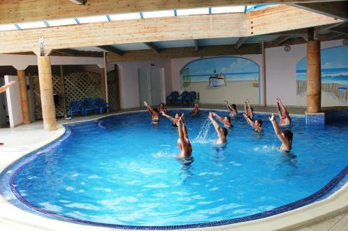 Camping Le Bois Joly Proche Centre Ville