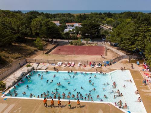 Camping Plage Des Tonnelles **** - Maeva