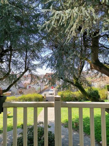 Bed & Breakfast Chambres D'h�tes La Maison Blanche
